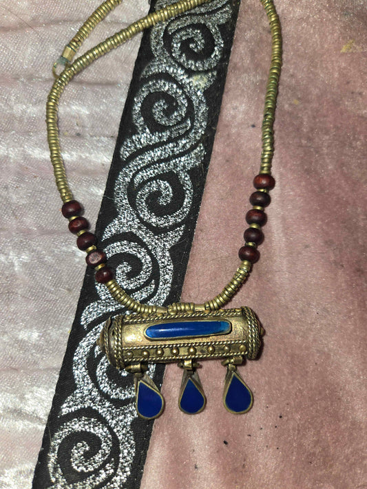 Fame Amulet - NO NECKLACE
