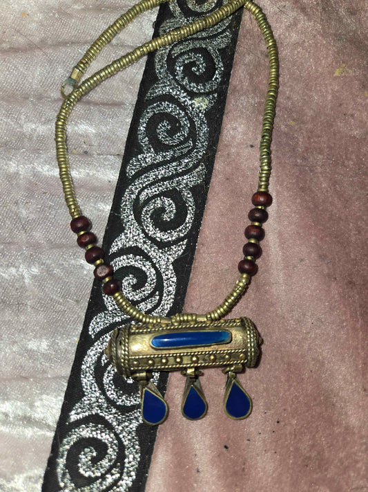 Fame Amulet (with taweez/necklace)